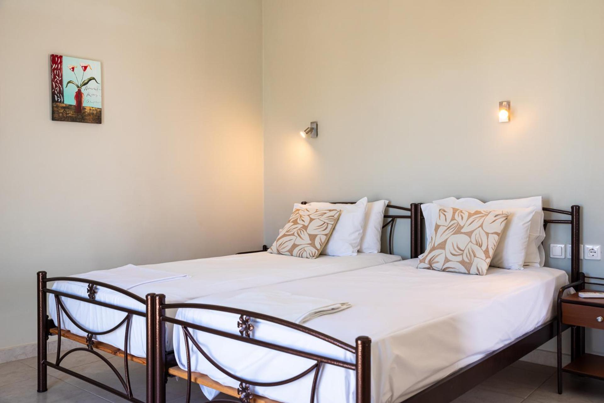 Stratos By Mroom Apartments Makrýgialos 外观 照片