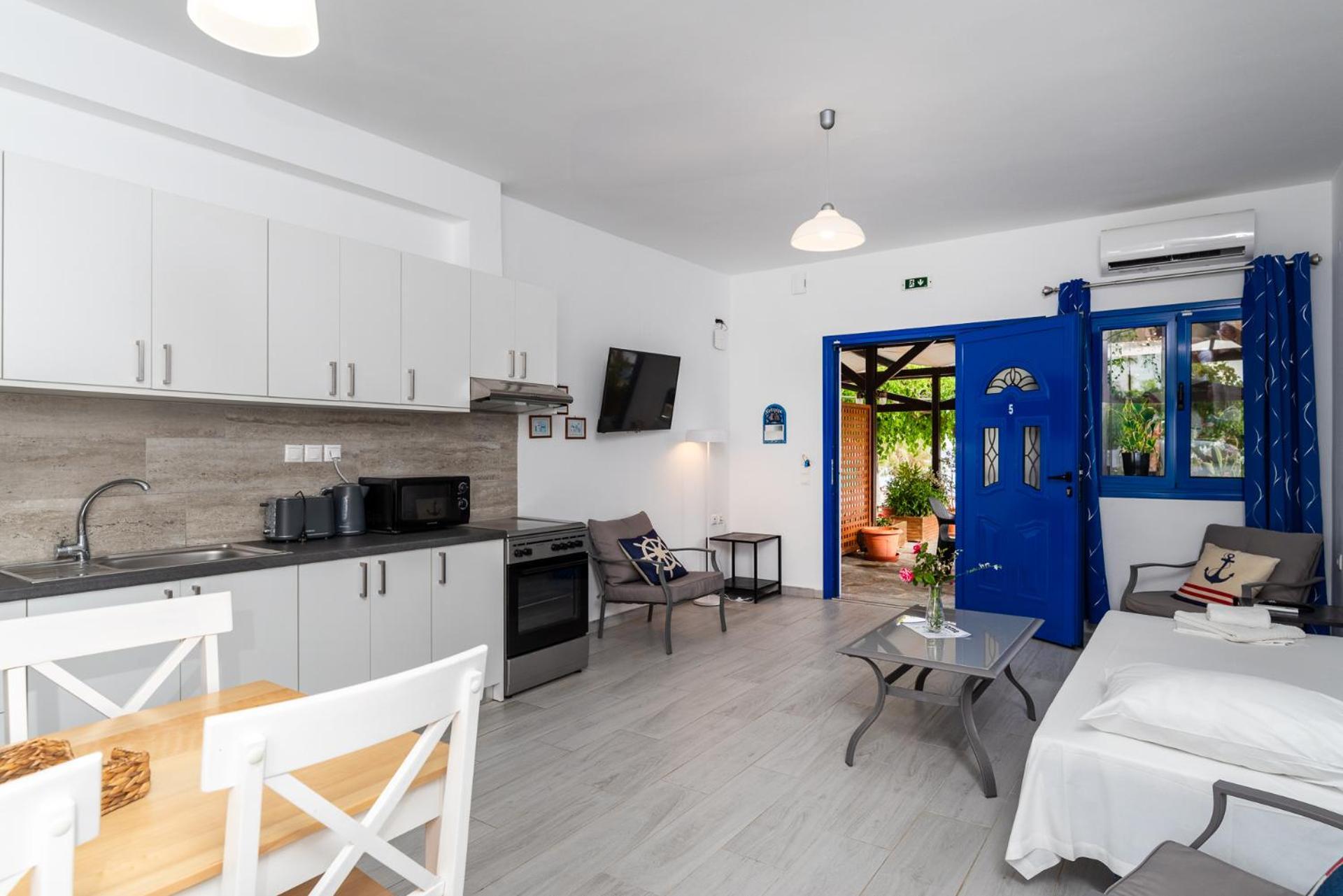 Stratos By Mroom Apartments Makrýgialos 外观 照片